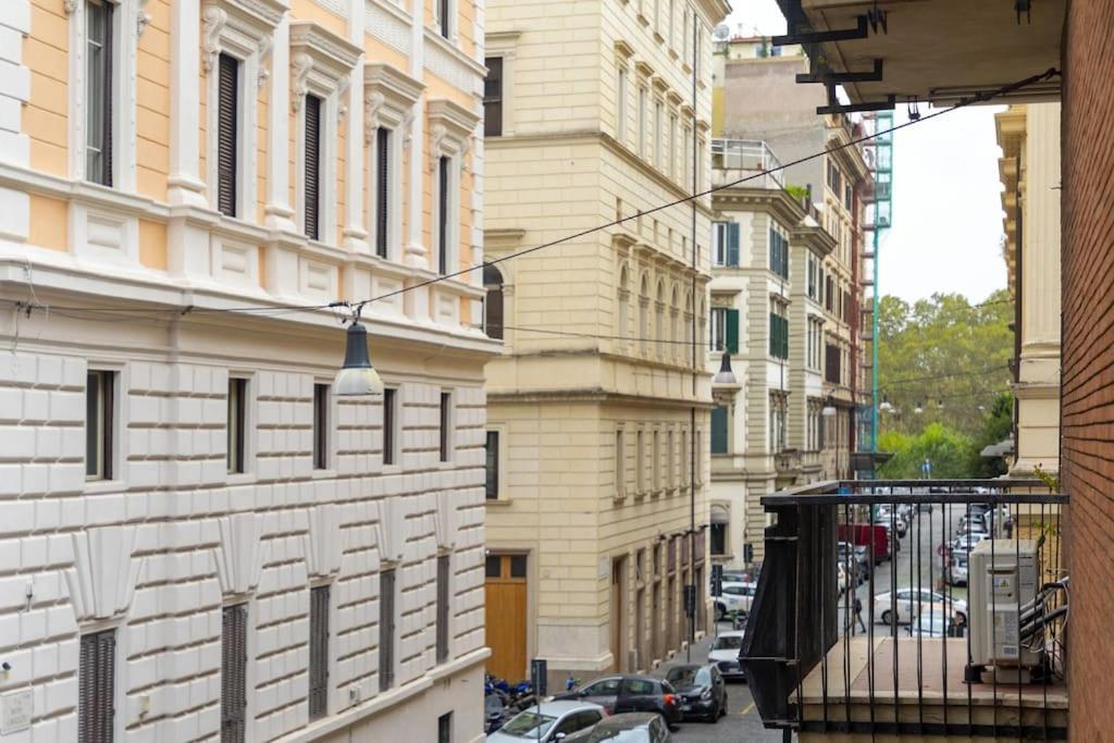 Appartement Vatican Steps, Mary, Strollingrome *